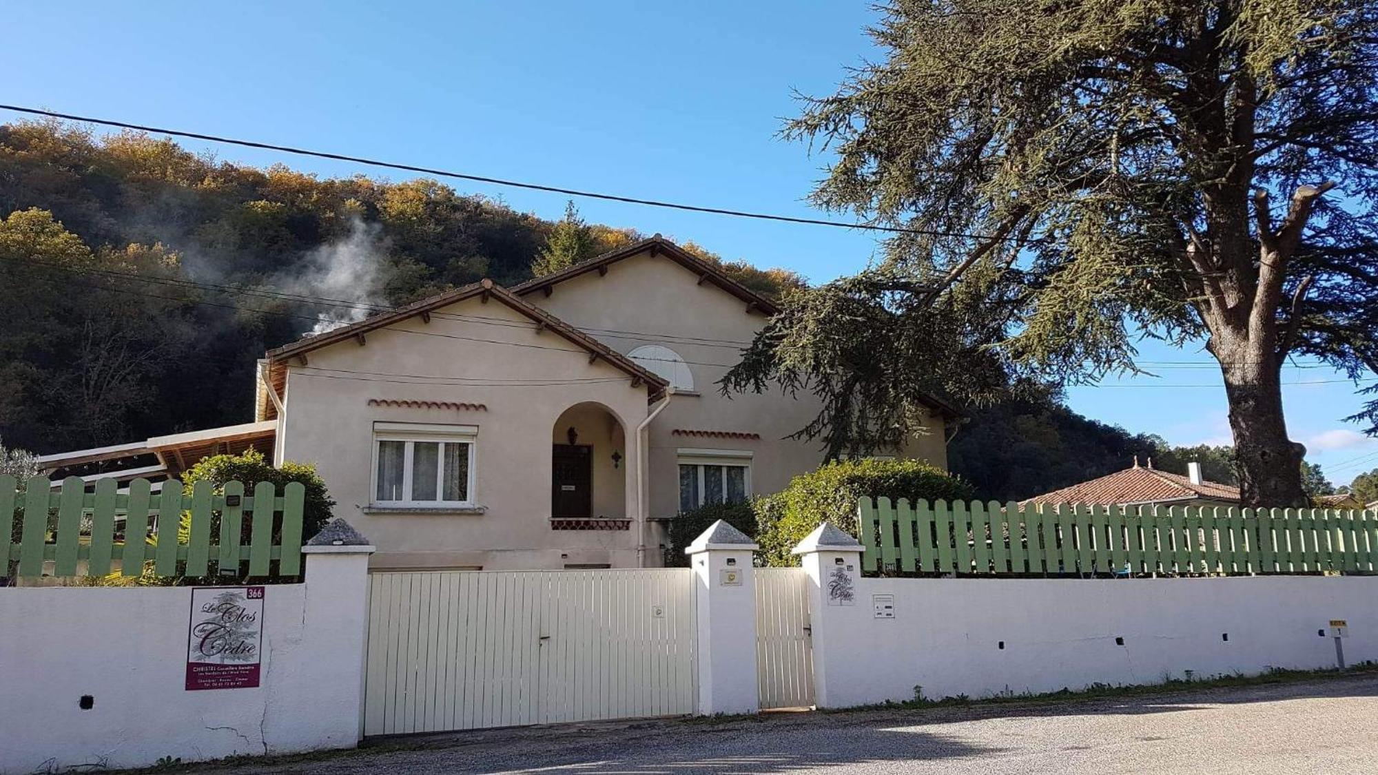 Le Clos Du Cedre Saint Sebastien d'Aigrefeuille Exterior foto