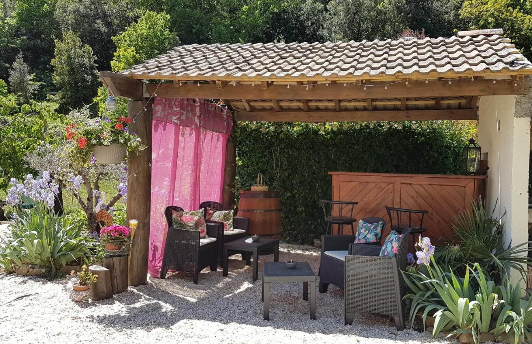 Le Clos Du Cedre Saint Sebastien d'Aigrefeuille Exterior foto